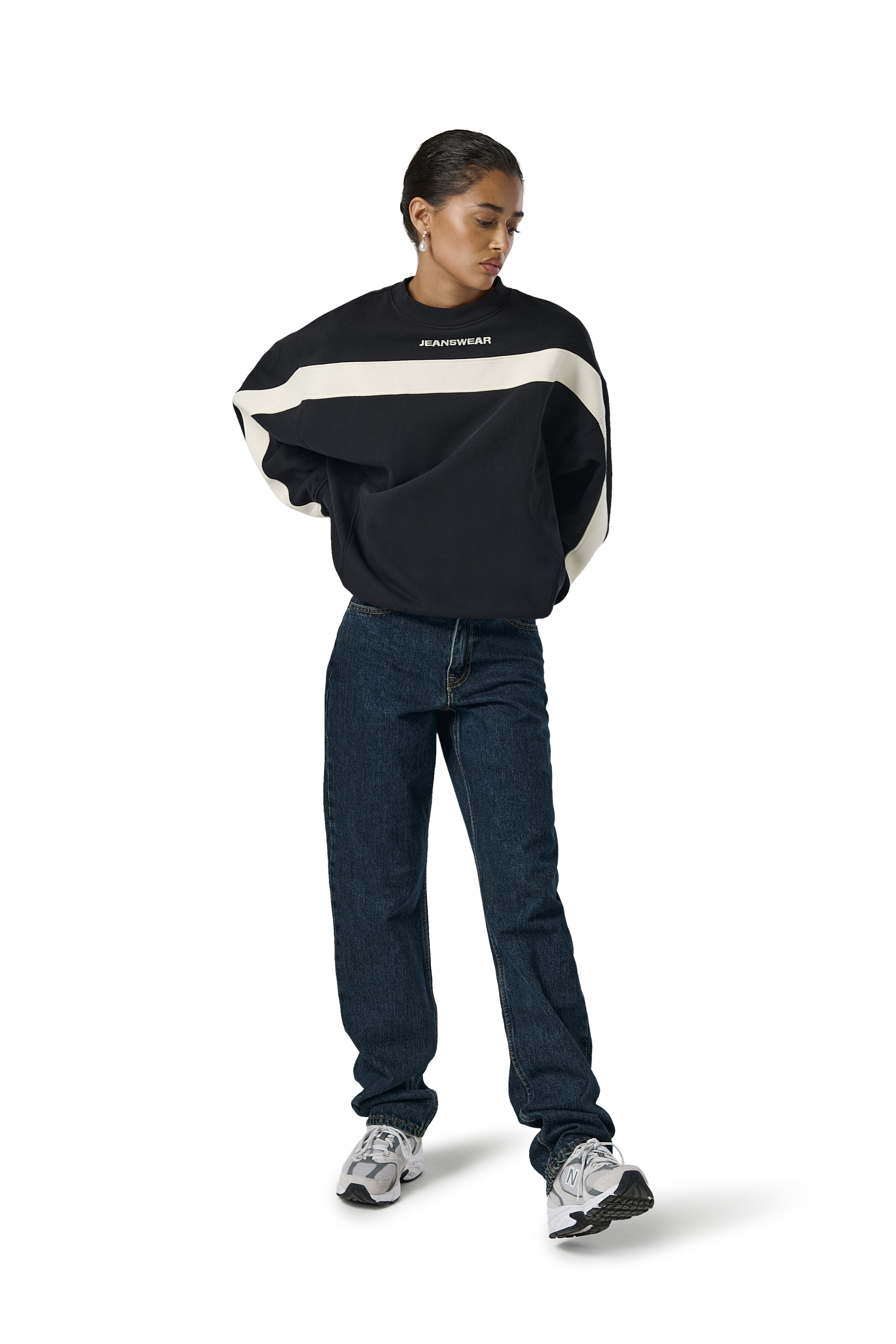 Model Iman is 5'8 and wears size S.